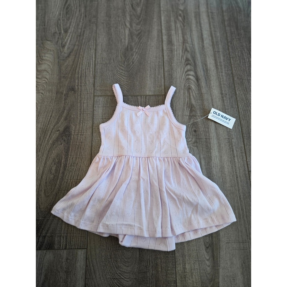 Old navy baby girl romper‎ 6-12 mos